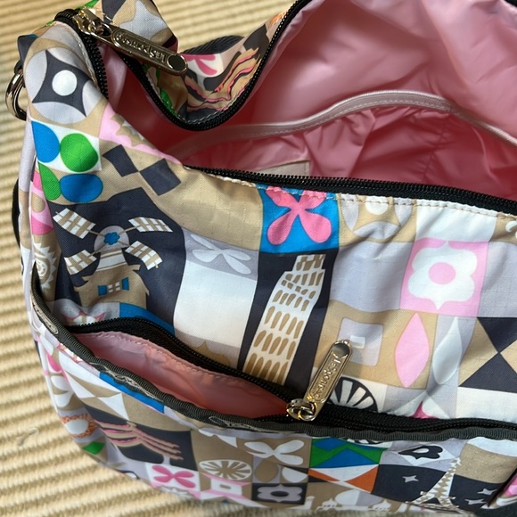 LeSportsac Disney small world Global Journey Baby bag - Picture 14 of 16
